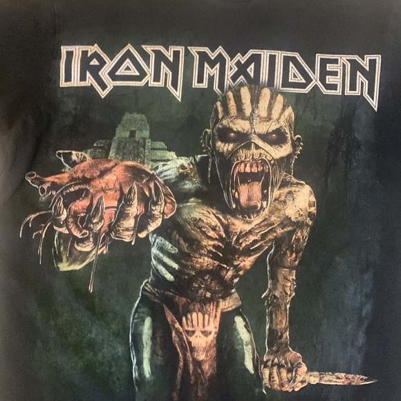Iron Maiden 2017 Book of Souls tour shortsleeved T-shirt, size small. - Picture 2 of 6